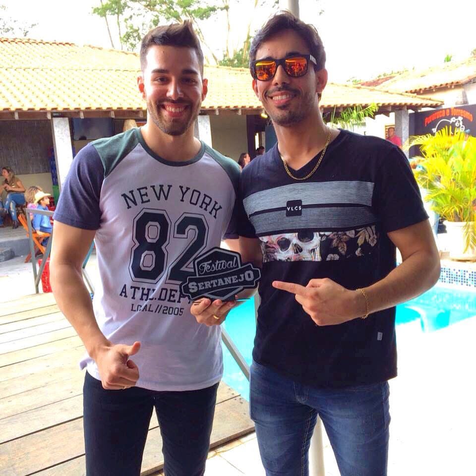 Léo Augusto e Eduardo vencedores do Festival Sertanejo em 2017